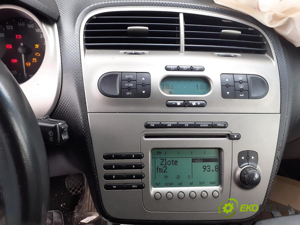 SEAT ALTEA (5P1) MINIVAN 2004 103,00 2.0 TDI 16V - BKD 1968,00 Panel kúrenia KLIMATRONIK