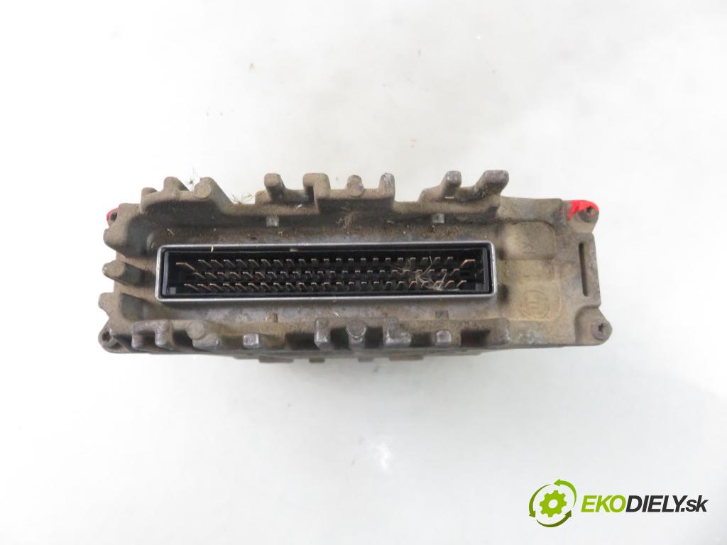 RENAULT CLIO II (BB_, CB_) HB 2000 59,00 1.9 dTi (B/CB0U) - F9Q 780 1870,00 Riadiaca jednotka Motor 0281001878 ; 7700110649 ; HOM7700109062