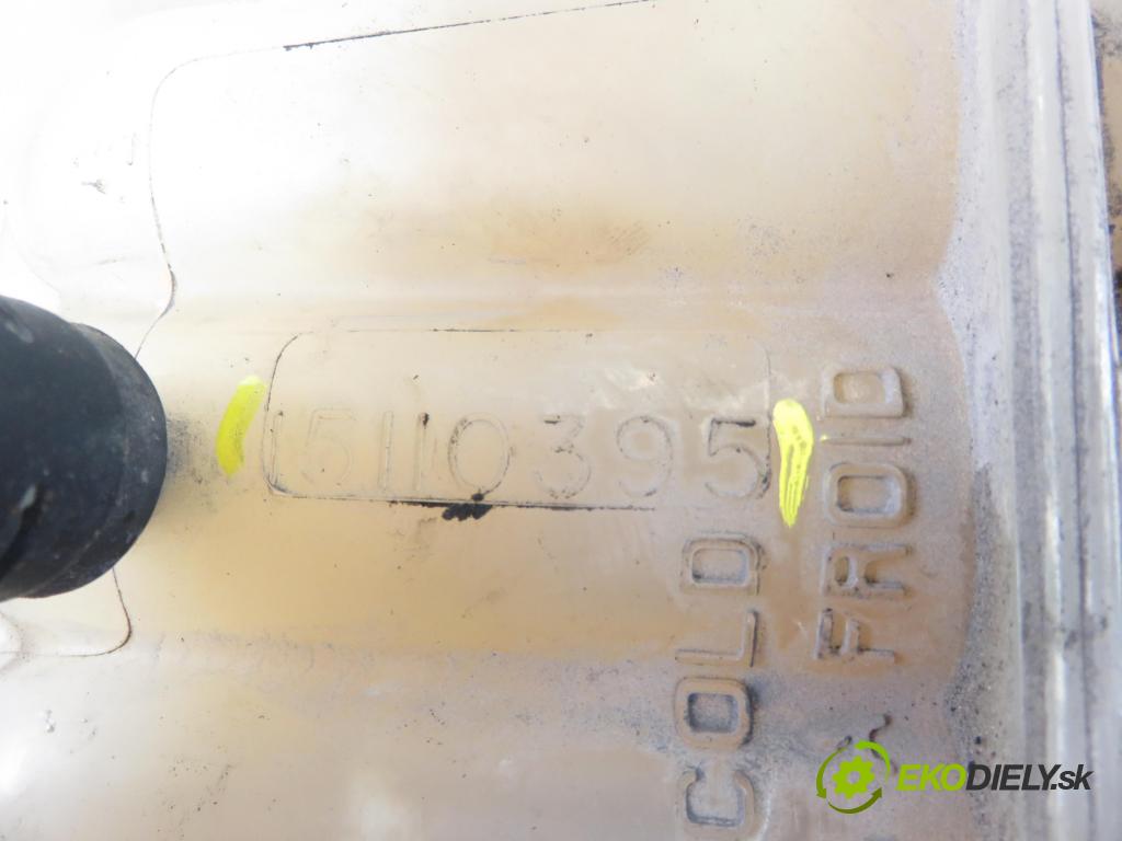 HUMMER HUMMER H2 SUV 2005 249,00 6.0 AWD - LQ4 5967,00 Nádržka KOMPENZAČNÉ: 15110395