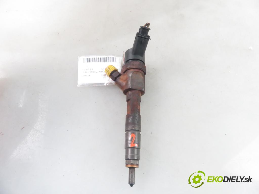 RENAULT MEGANE II (BM0/1_, CM0/1_) HB 2004 88,00 1.9 dCi 120 - F9Q 800 1870,00 vstrekovač 0445110110B ; 8200100272 (Vstrekovače)