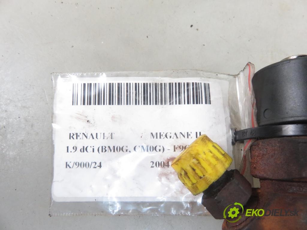 RENAULT MEGANE II (BM0/1_, CM0/1_) HB 2004 88,00 1.9 dCi 120 - F9Q 800 1870,00 vstrekovač 0445110110B ; 8200100272 (Vstrekovače)