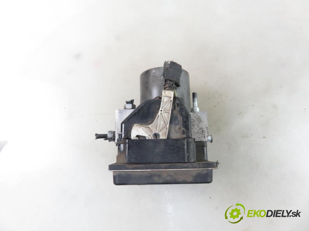 PEUGEOT 407 (6D_) SEDAN 2008 100,00 2.0 HDi 135 - RHR 1997,00 Pumpa ABS 0265950659 ; 9663894080 (Pumpy ABS)