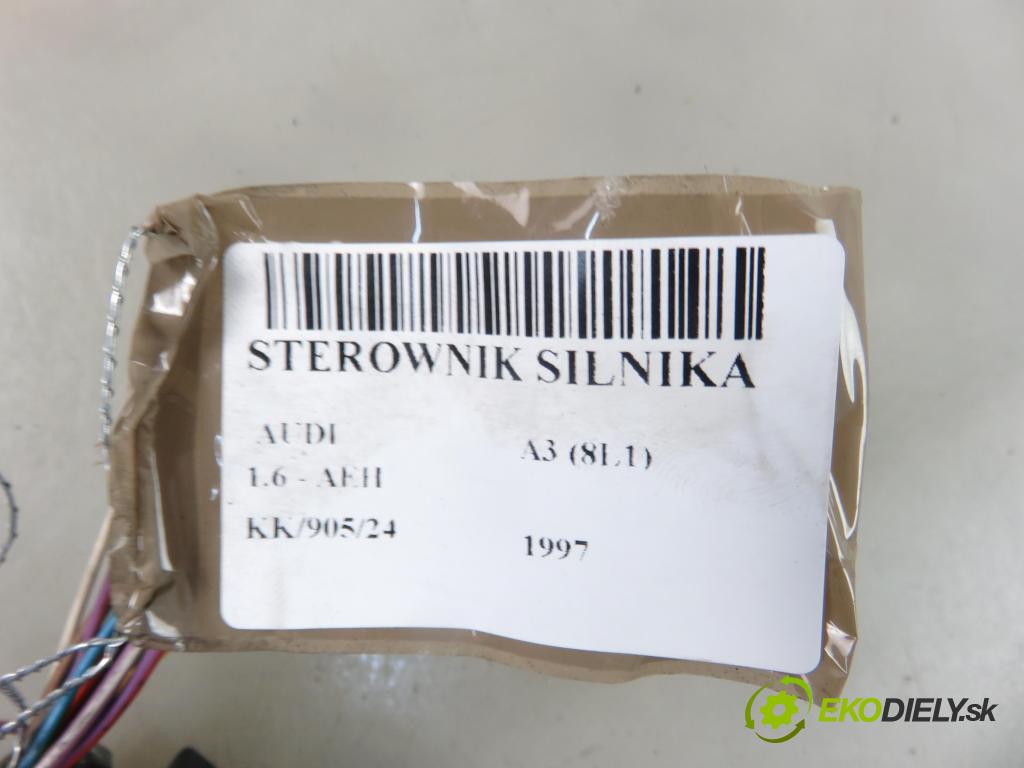 AUDI A3 (8L1) HB 1997 74,00 1.6 - AKL 1595,00 Riadiaca jednotka Motor 06A906019AH ; 5WP439401