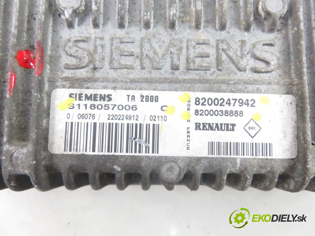 RENAULT SCENIC I (JA0/1_) MINIVAN 2003 102,00 2.0 16V 139 - F4R 746 1998,00 Riadiaca jednotka prevodovky 8200247942 ; 8200038888 ; S118057006C