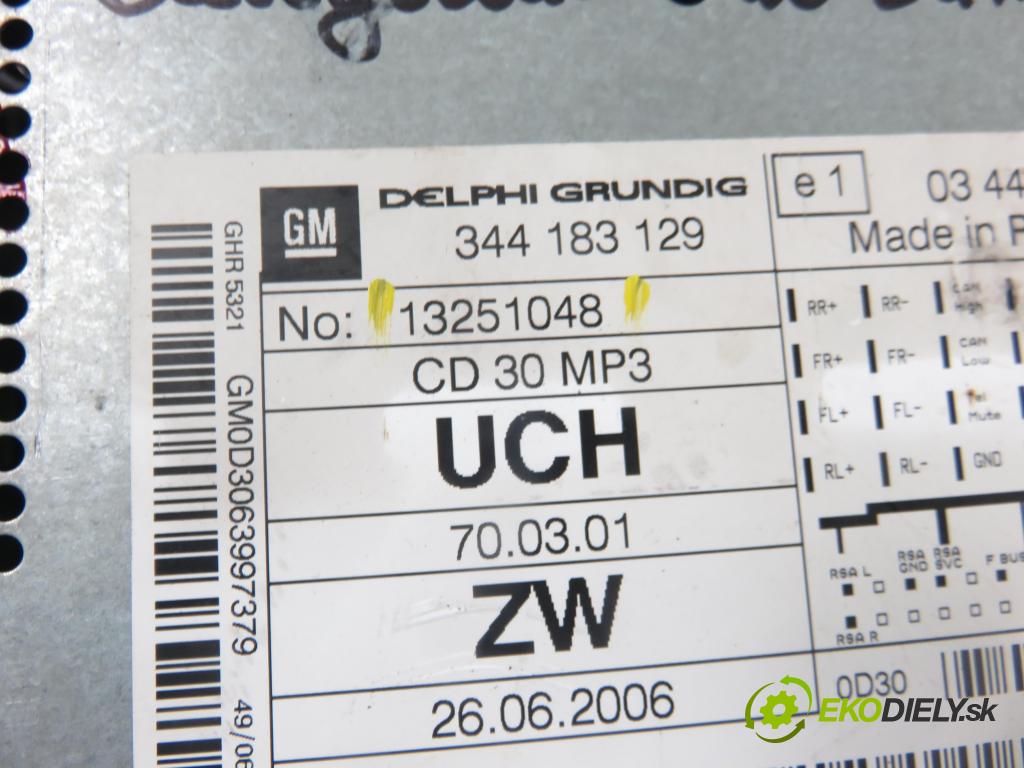 OPEL ASTRA H GTC (L08) HB 2007 74,00 1.7 CDTi - Z 17 DTH 1686,00 RADIO CD 13251048