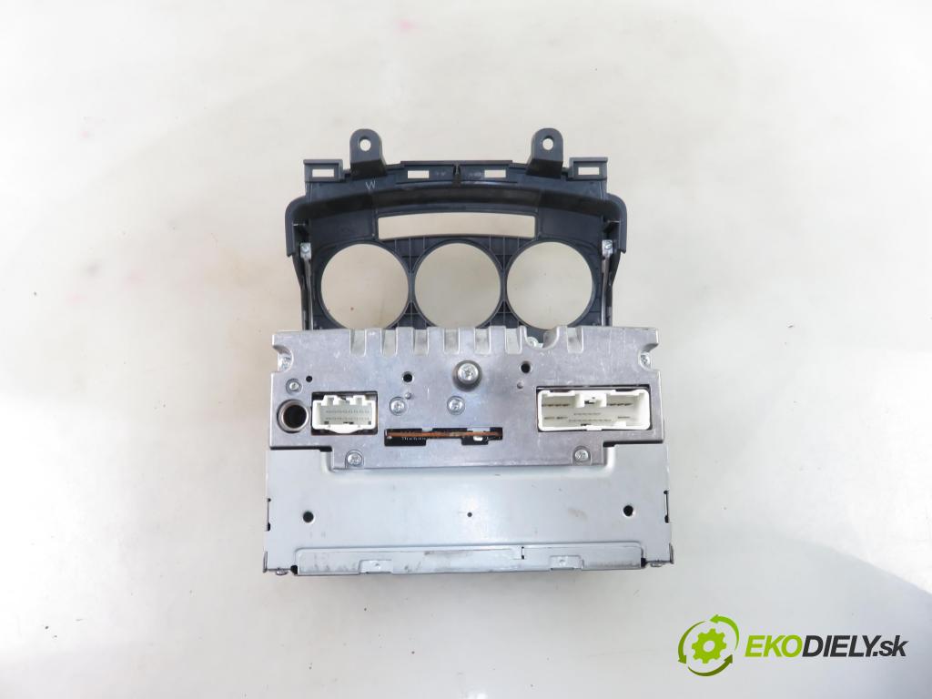 MAZDA 5 (CR19) MINIVAN 2008 107,00 2 - LFF7 1999,00 RADIO CD 14797325
