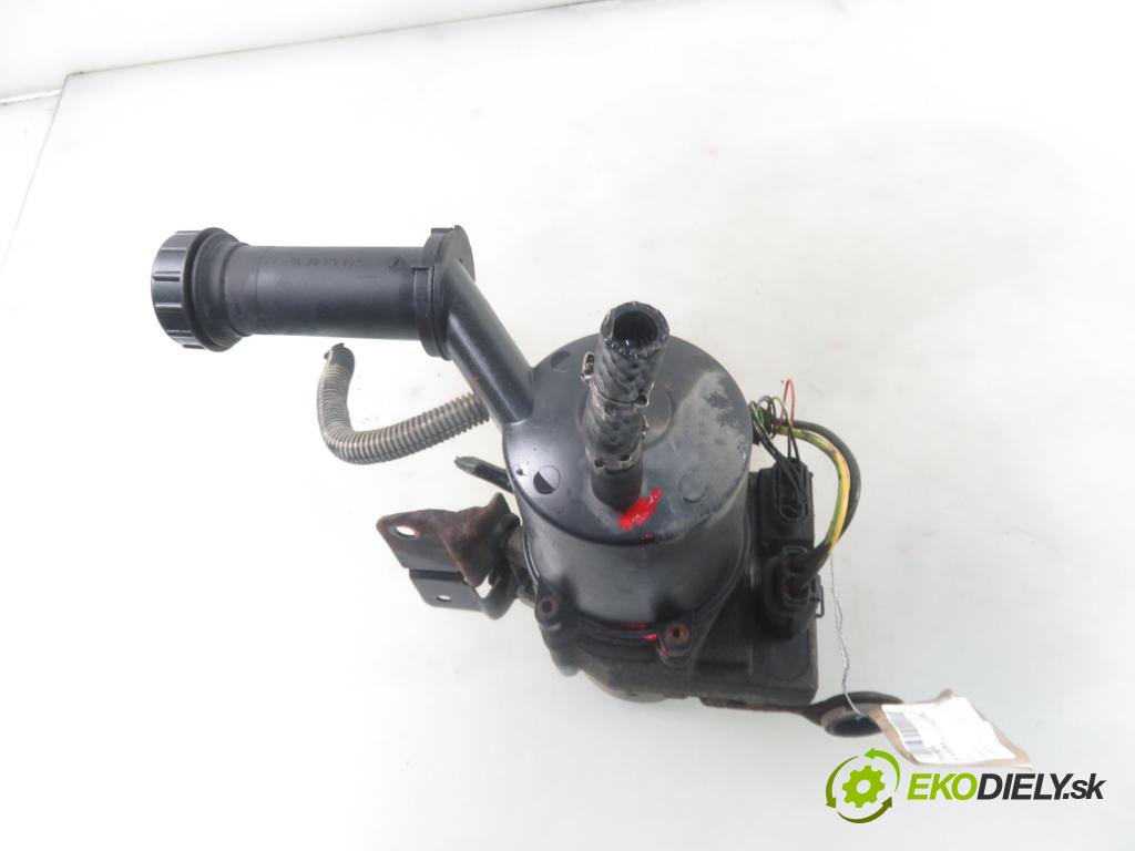 PEUGEOT 307 (3A/C) HB 2002 66,00 2.0 HDi 90 - RHY (DW10TD) 1997,00 Pumpa servočerpadlo 9645102480
