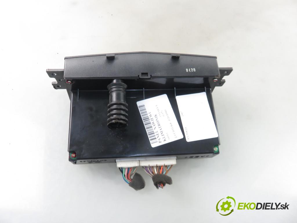 OPEL ANTARA A (L07) SUV 2007 110,00 2.0 CDTI 4x4 - Z 20 DMH 1991,00 Panel kúrenia KLIMATIZACE: 96827394