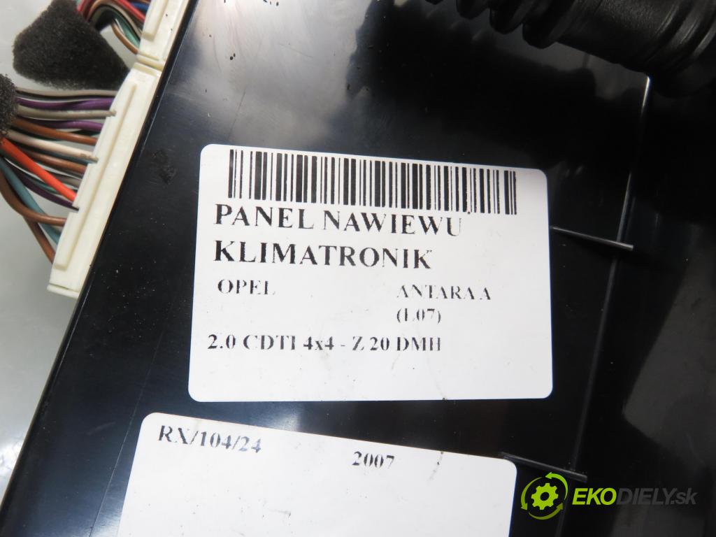 OPEL ANTARA A (L07) SUV 2007 110,00 2.0 CDTI 4x4 - Z 20 DMH 1991,00 Panel kúrenia KLIMATIZACE: 96827394