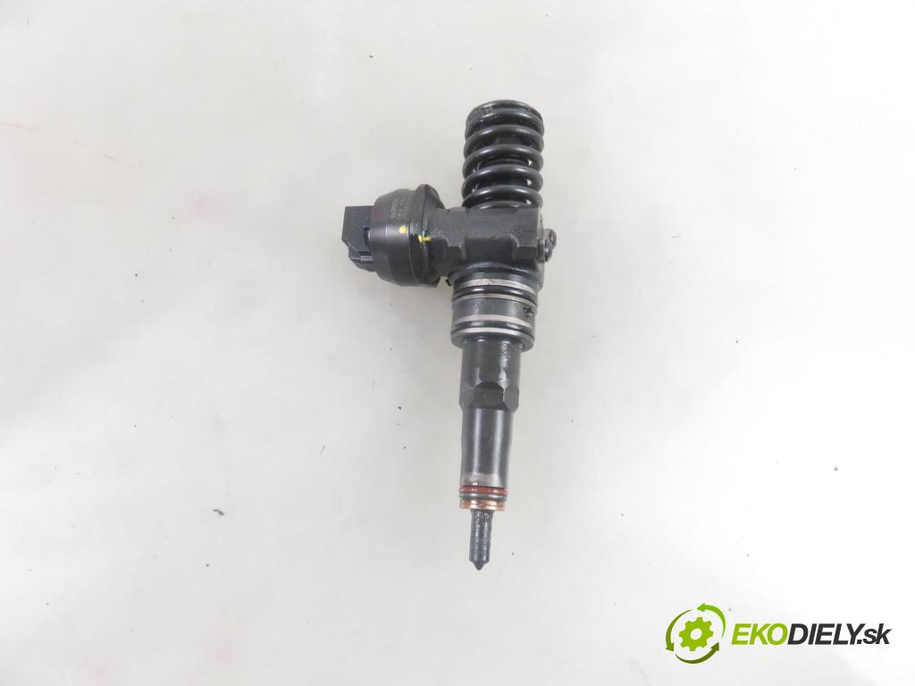VW TOURAN (1T1, 1T2) MINIVAN 2005 66,00 1.9 TDI - BRU 1896,00 Vstrekovač 038130073AG ; 0414720215 (Vstrekovače)