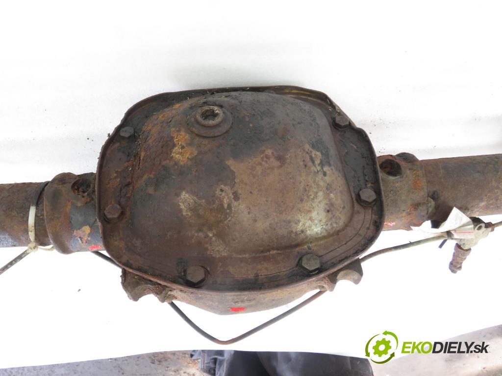 FSO POLONEZ TRUCK PICK-UP 2002 51,00 1.9 D 69 - XUD 9A (PSA) 1905,00 Most zadný / ,diferenciál