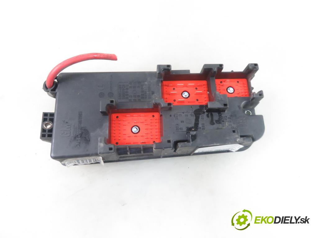 OPEL VECTRA C (Z02) SEDAN 2003 74,00 2.0 DTI 16V 101 - Y 20 DTH 1995,00 MODUL BSI 13144709UQ ; 519066005