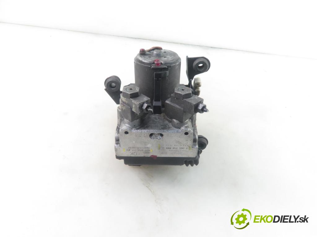 AUDI A4 (8D2, B5) SEDAN 1996 128,00 2.8 quattro - AAH 2771,00 Pumpa ABS 0265218021 ; 8D0614111E (Pumpy ABS)
