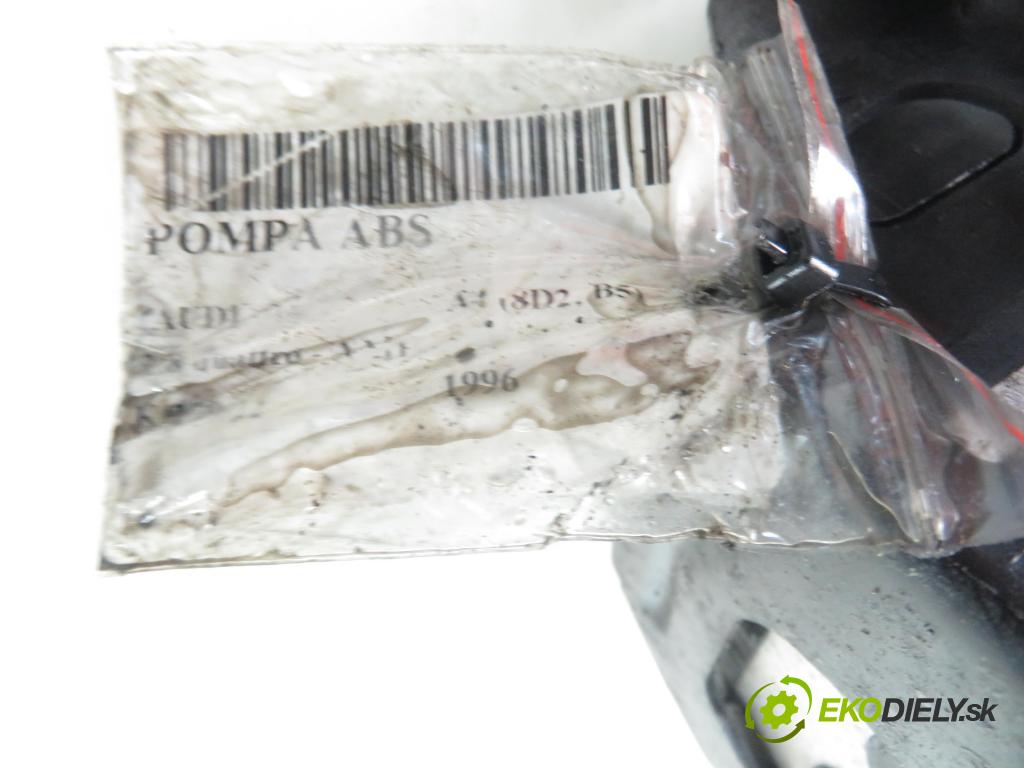AUDI A4 (8D2, B5) SEDAN 1996 128,00 2.8 quattro - AAH 2771,00 Pumpa ABS 0265218021 ; 8D0614111E (Pumpy ABS)