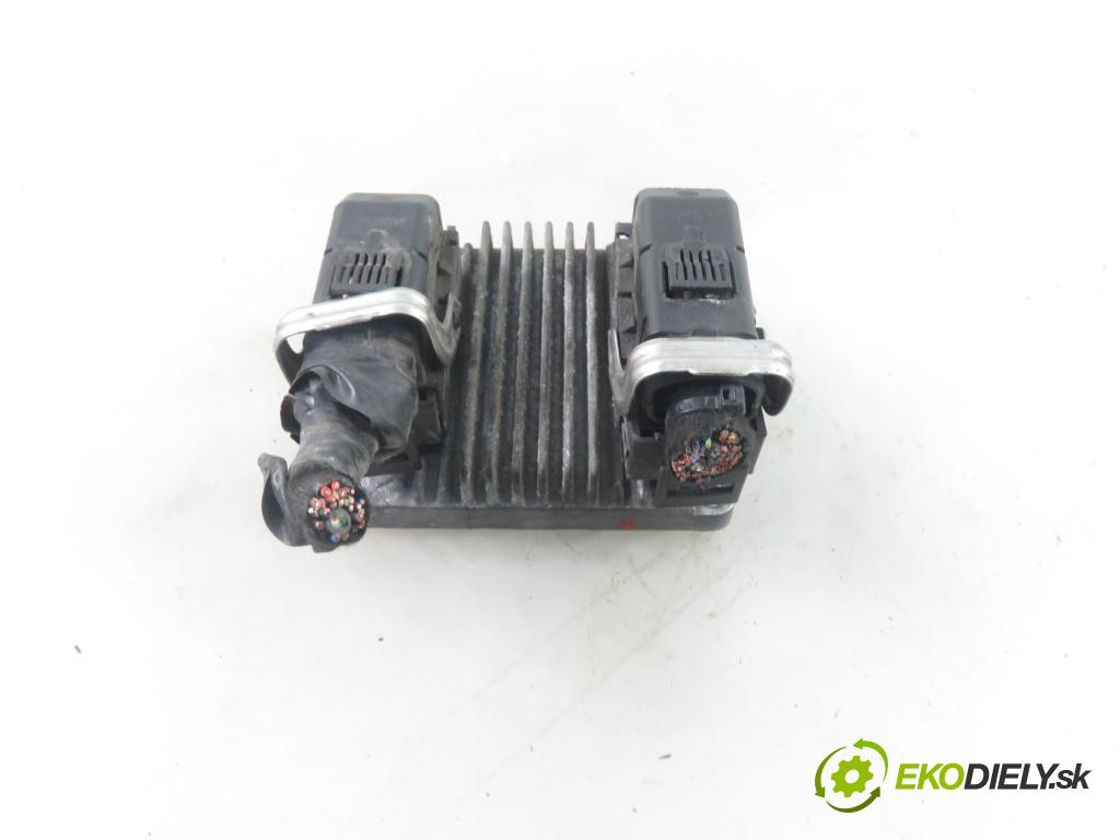 OPEL MERIVA A nadwozie wielkoprzestrzenne (MPV) (X03) HB 2004 74,00 1.6 16V - Z 16 XE 1598,00 Riadiaca jednotka Motor 12214830