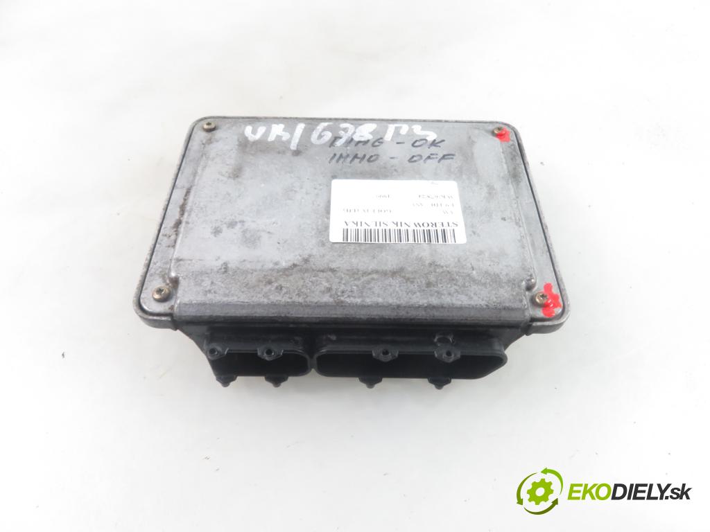 VW GOLF IV (1J1) HB 1999 81,00 1.9 TDI 110 - ASV 1896,00 Riadiaca jednotka Motor 038906018BM ; 0281001846