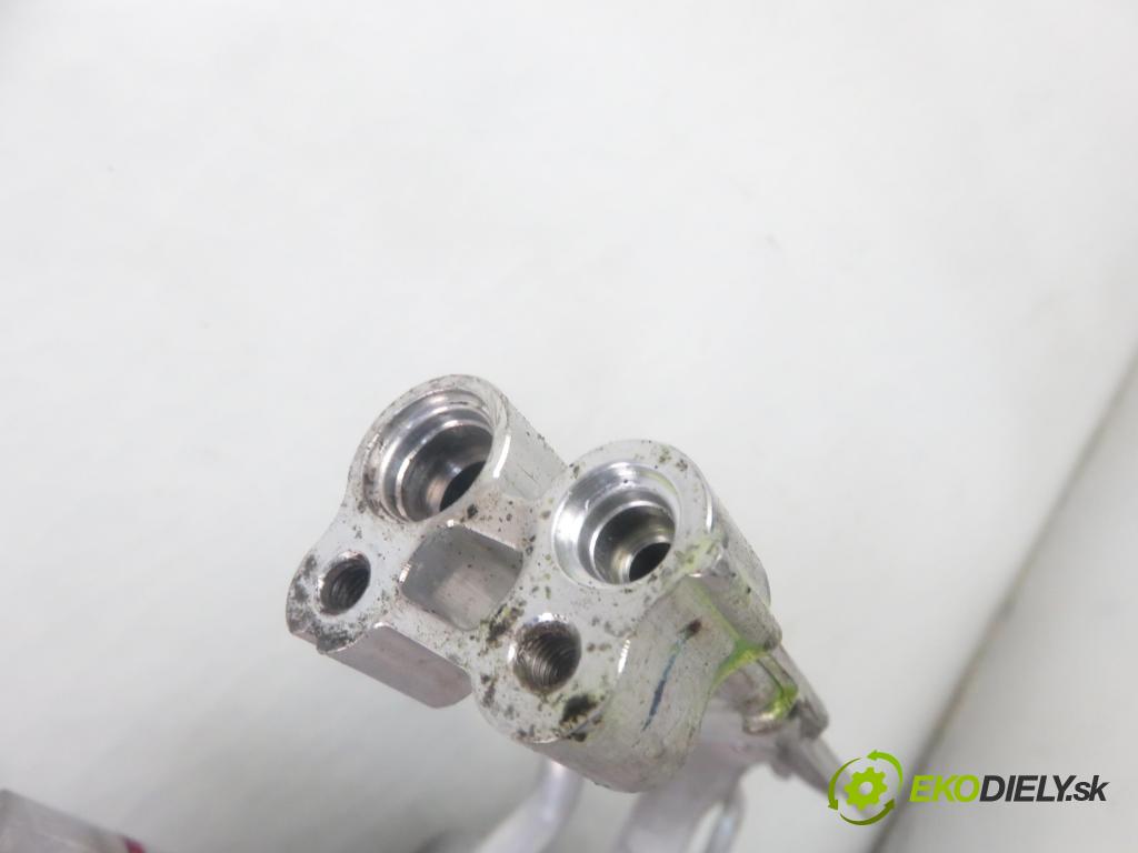 MAZDA 5 (CR19) MINIVAN 2006 81,00 2.0 MZR-CD 110 - RF7J 1998,00 chladič klimatizácie 4541K8C1S (Chladiče klimatizácie)