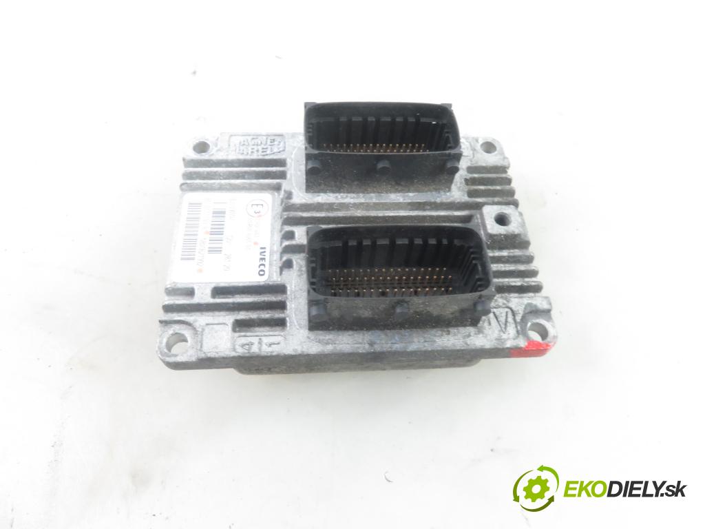 IVECO DAILY VI Furgon FURGON 2020 100,00 3.0 NaturalPower 136 - F1CFA401C 2998,00 Riadiaca jednotka Motor 10R046461 ; 5801621992