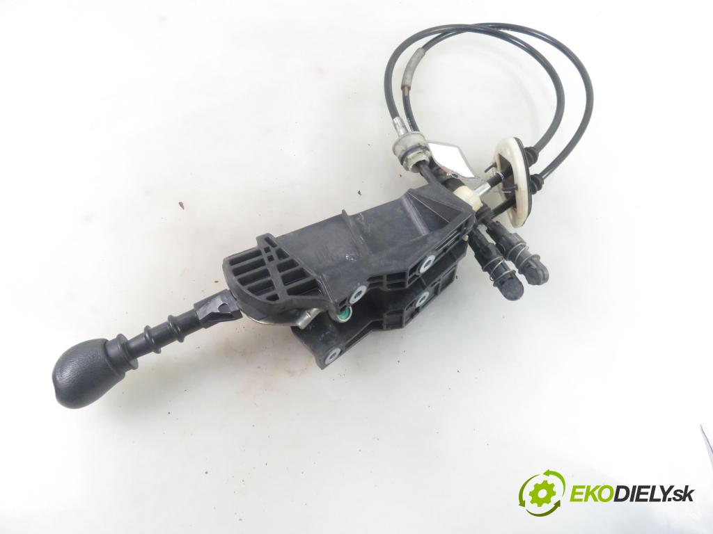 IVECO DAILY VI Furgon FURGON 2020 100,00 3.0 NaturalPower 136 - F1CFA401C 2998,00 ZVEDÁK: 5802470371