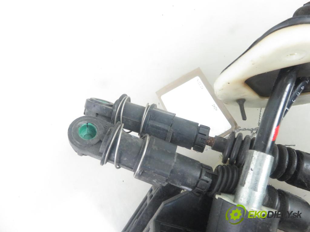 IVECO DAILY VI Furgon FURGON 2020 100,00 3.0 NaturalPower 136 - F1CFA401C 2998,00 ZVEDÁK: 5802470371