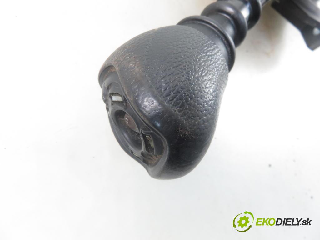 IVECO DAILY VI Furgon FURGON 2020 100,00 3.0 NaturalPower 136 - F1CFA401C 2998,00 ZVEDÁK: 5802470371