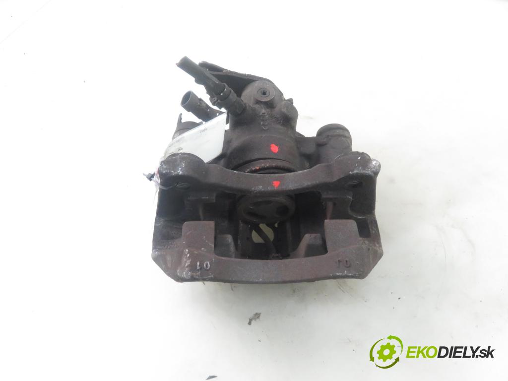 IVECO DAILY VI Furgon FURGON 2020 100,00 3.0 NaturalPower 136 - F1CFA401C 2998,00 Brzdič strmeň LT