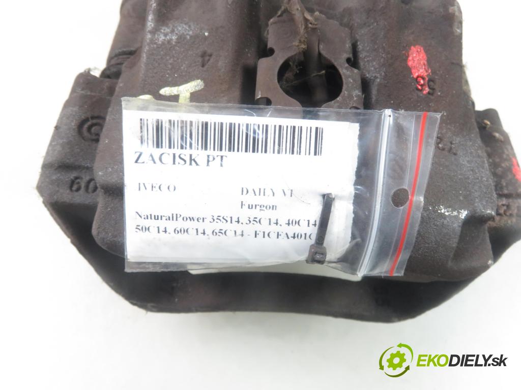 IVECO DAILY VI Furgon FURGON 2020 100,00 3.0 NaturalPower 136 - F1CFA401C 2998,00 Brzdič strmeň pravé zadné