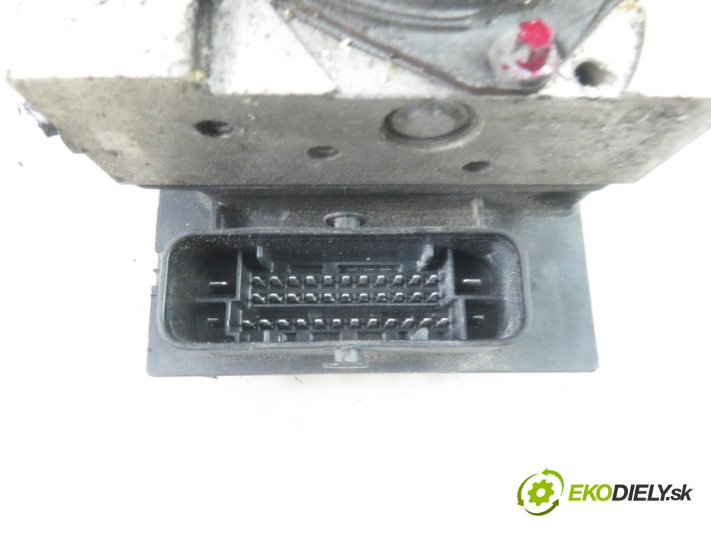 AUDI A5 (8T3) COUPE 2008 140,00 2.7 TDI CR 190 - CAMA 2698,00 Pumpa ABS 8K0907379H ; 8K0614517AH ; 0265950603 (Pumpy ABS)