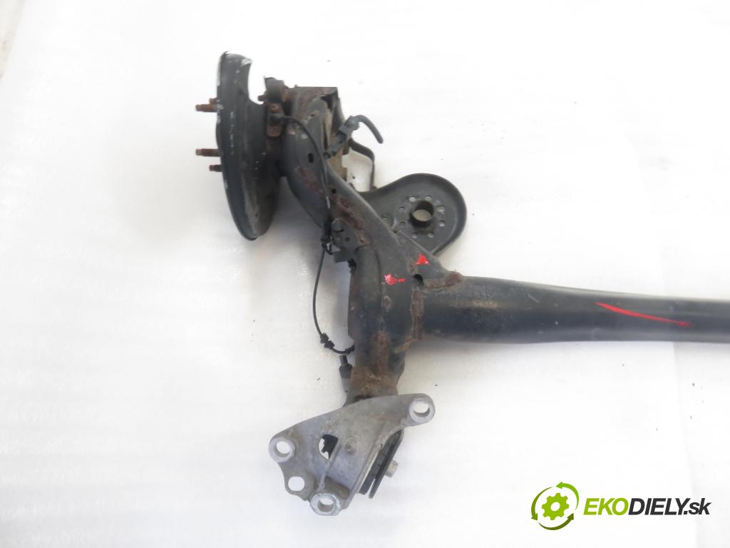 OPEL ASTRA K Sports Tourer KOMBI 2016 81,00 1.6 CDTi - B 16 DTU 1598,00 Výstuha zadná ABS