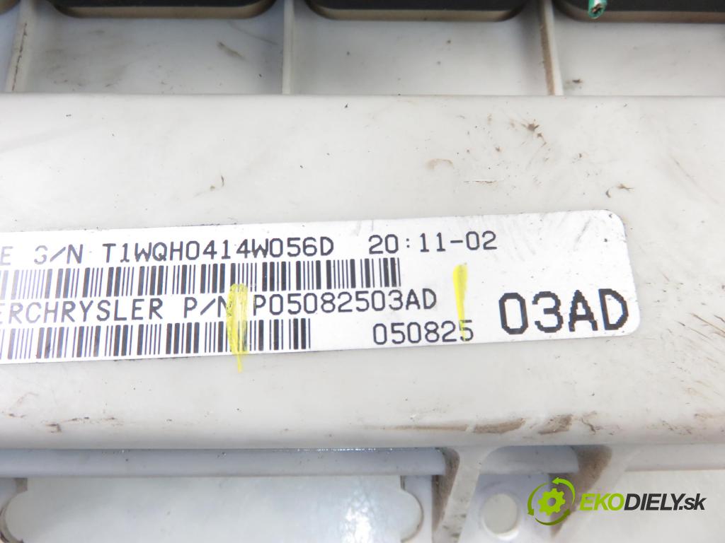 CHRYSLER VOYAGER IV (RG, RS) MINIVAN 2004 105,00 2.5 CRD 143 - ENJ 2499,00 MODUL komfortu P05082503AD