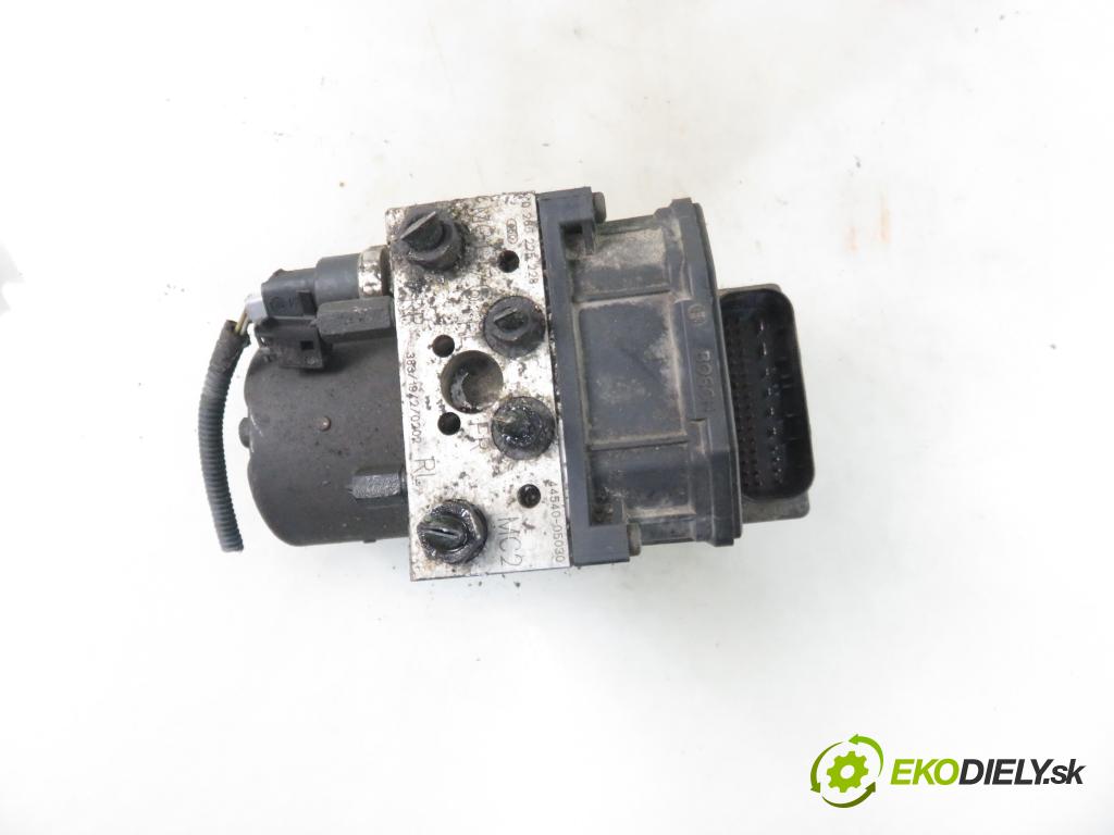 TOYOTA AVENSIS Kombi (_T25_) KOMBI 2003 85,00 2.0 D-4D 116 - 1CD-FTV 1995,00 Pumpa ABS 0265950101 ; 8954105070 (Pumpy ABS)