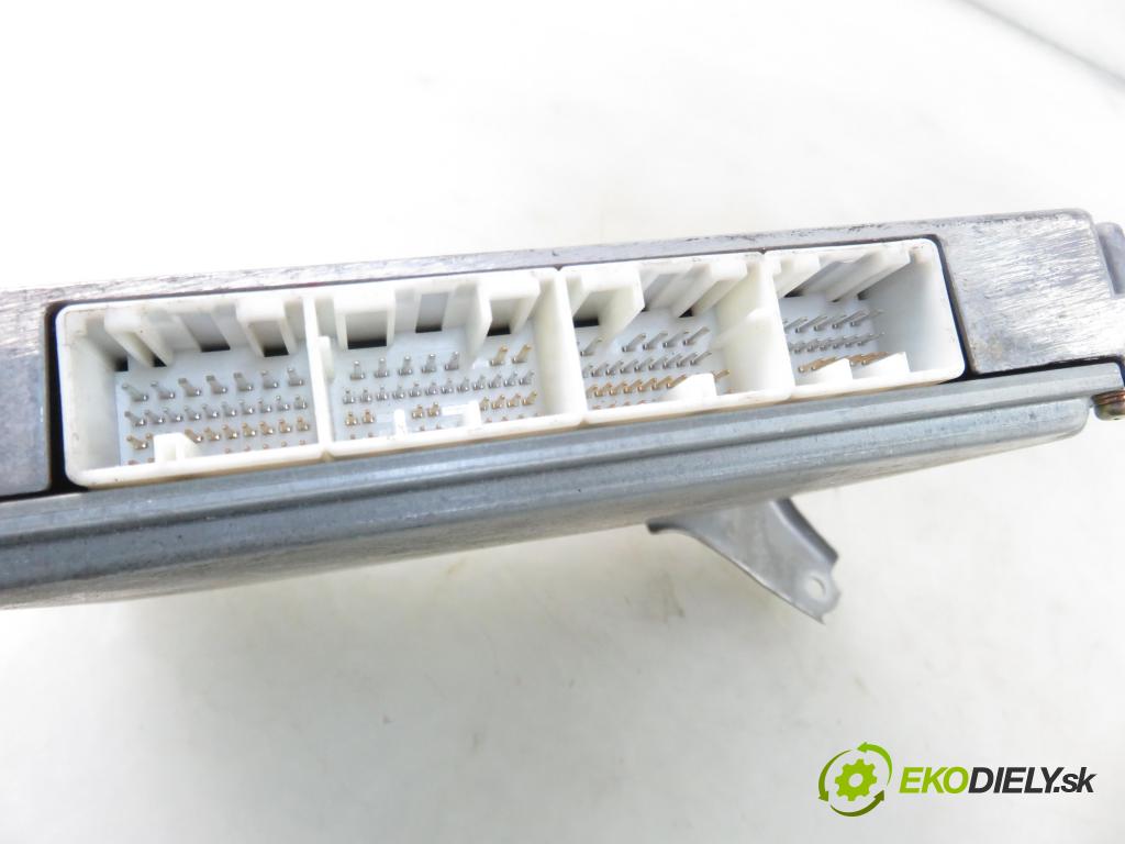 TOYOTA AVENSIS Kombi (_T25_) KOMBI 2003 85,00 2.0 D-4D 116 - 1CD-FTV 1995,00 Riadiaca jednotka Motor 8966105690 ; MB1758006323