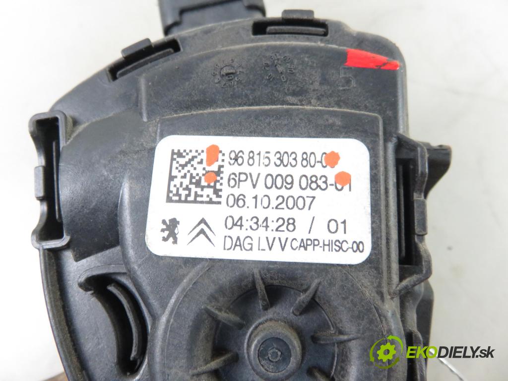 PEUGEOT 308 (4A_, 4C_) HB 2007 80,00 1.6 HDi - 9HZ (DV6TED4) 1560,00 Potenciometer plynu 9681530380 ; 6PV009083 (Pedále)