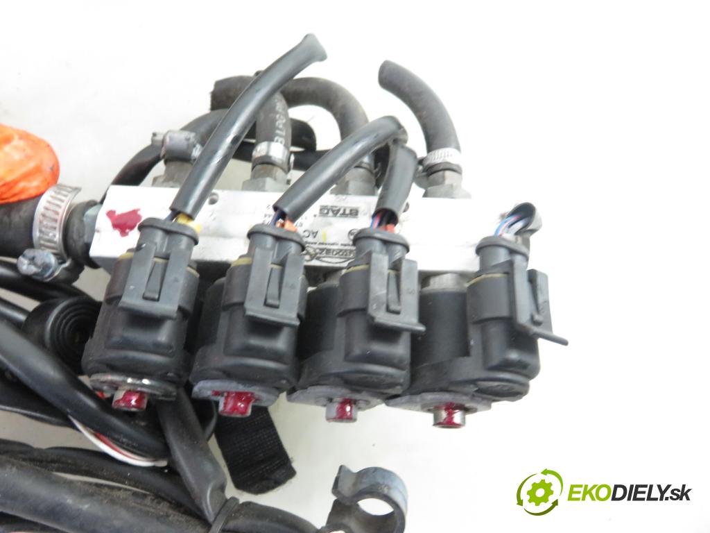 PEUGEOT 206 CC (2D) CABRIO 2001 100,00 2.0 S16 - RFN (EW10J4) 1997,00 LPG komplentny 67R010973