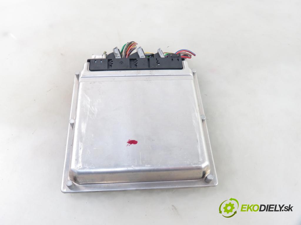 MERCEDES-BENZ KLASA C (W203) SEDAN 2002 105,00 C 220 CDI 143 - OM 611.962 2148,00 Riadiaca jednotka Motor 6111537379 ; 0281010607