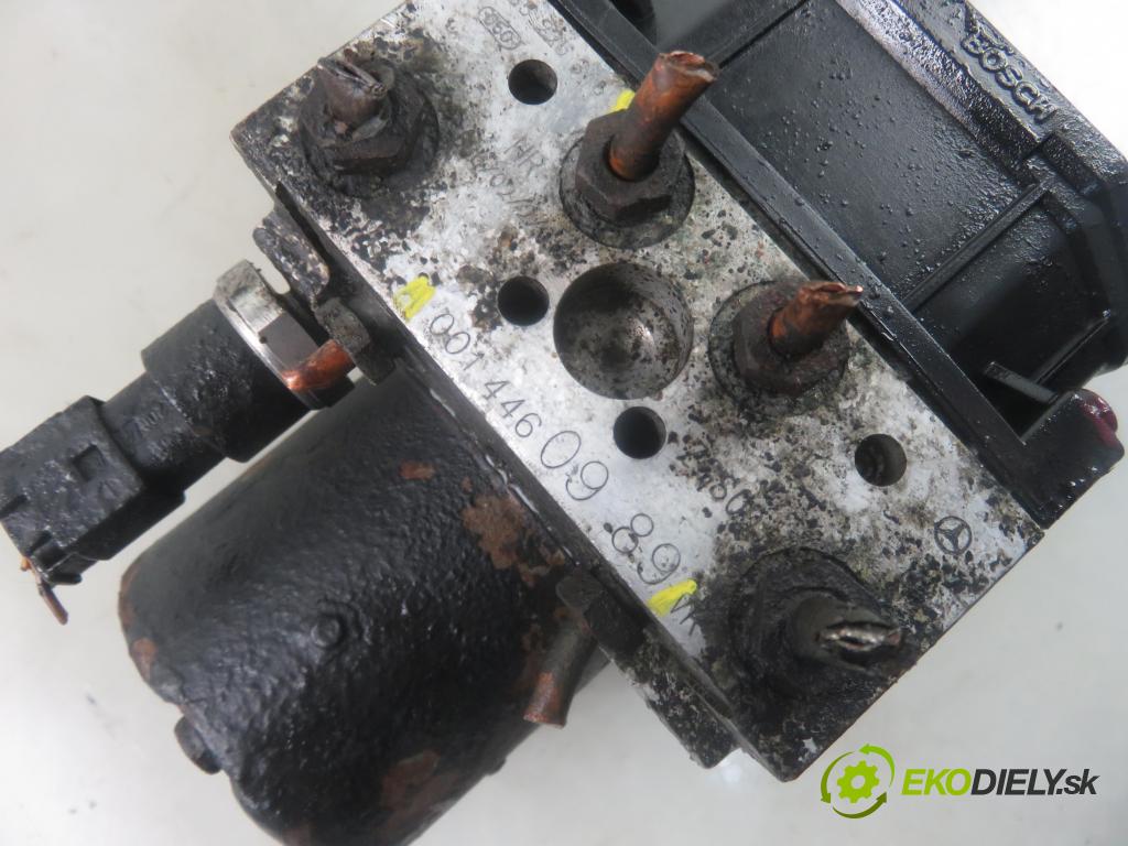 MERCEDES-BENZ VITO / MIXTO Skrzynia (W639) FURGON 2005 80,00 111 CDI 109 - OM 646.982 2148,00 Pumpa ABS 0265950159 ; 0265225346 ; 0014460989 (Pumpy ABS)