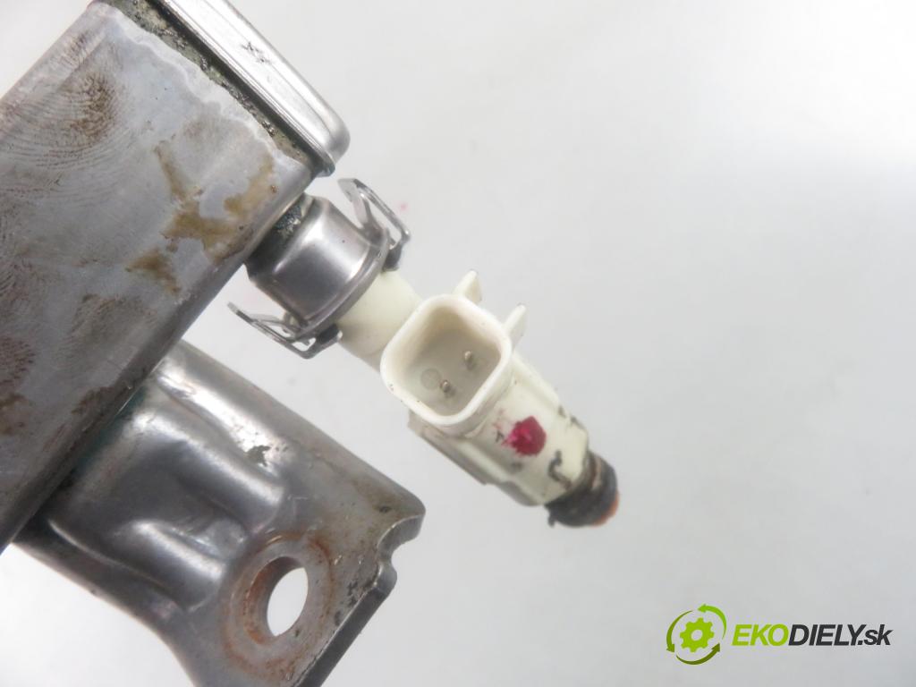 MAZDA 5 (CR19) MINIVAN 2006 85,00 1.8 1798,00 Lišta vstrekovacia 4M5G9D280FB ; 1L5GBA ; 0280156155 (Vstrekovacie lišty)