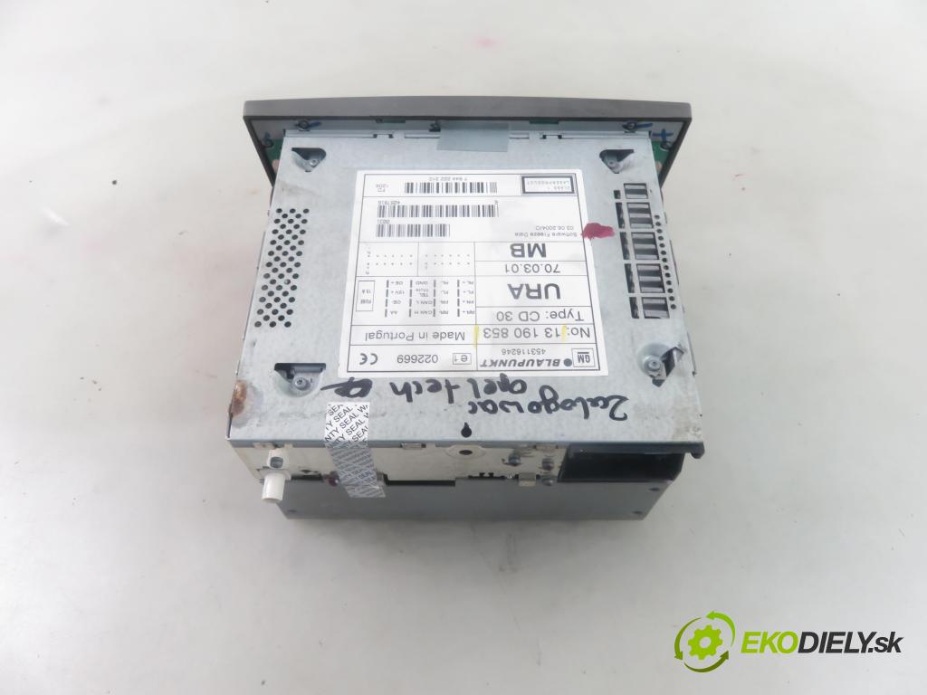 OPEL MERIVA A nadwozie wielkoprzestrzenne (MPV) (X03) MINIVAN 2006 55,00 1.3 CDTI - Z 13 DTJ 1248,00 RADIO CD 13190853