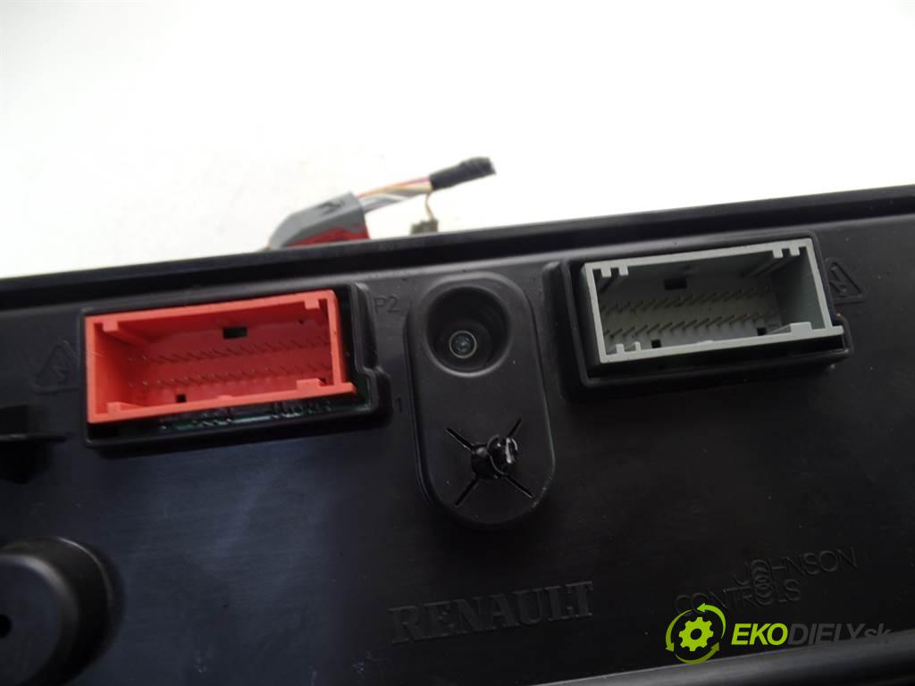 Renault Espace IV LIFT  2006  2.0DCI 173KM 06-10 2000 prístrojovka 8200660940 (Přístrojové desky, displeje)