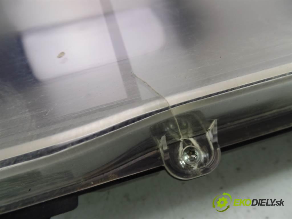 Renault Espace IV LIFT  2006  2.0DCI 173KM 06-10 2000 prístrojovka 8200660940 (Přístrojové desky, displeje)