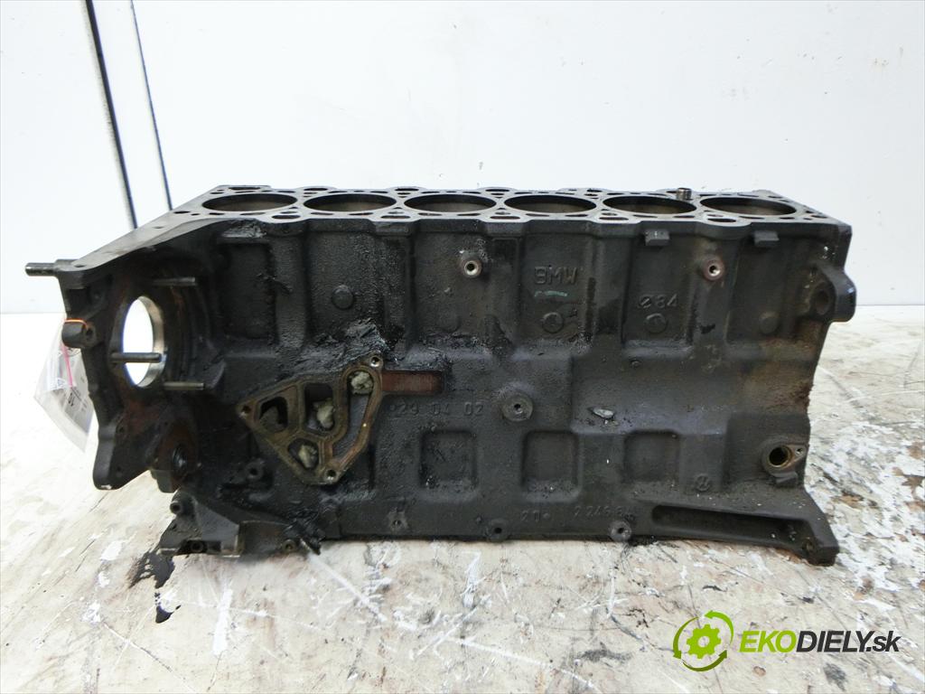 BMW X5    E53 3.0D 24V 184KM 99-06  Blok Motor 306D1  (Blok motora)
