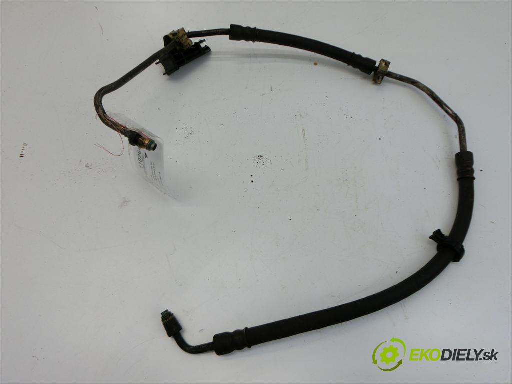 Jeep Grand Cherokee WJ  2004 223KM 4.7B V8 223KM 98-04 4700 hadice servočerpadlo  (Komponenty posilovače řízení)