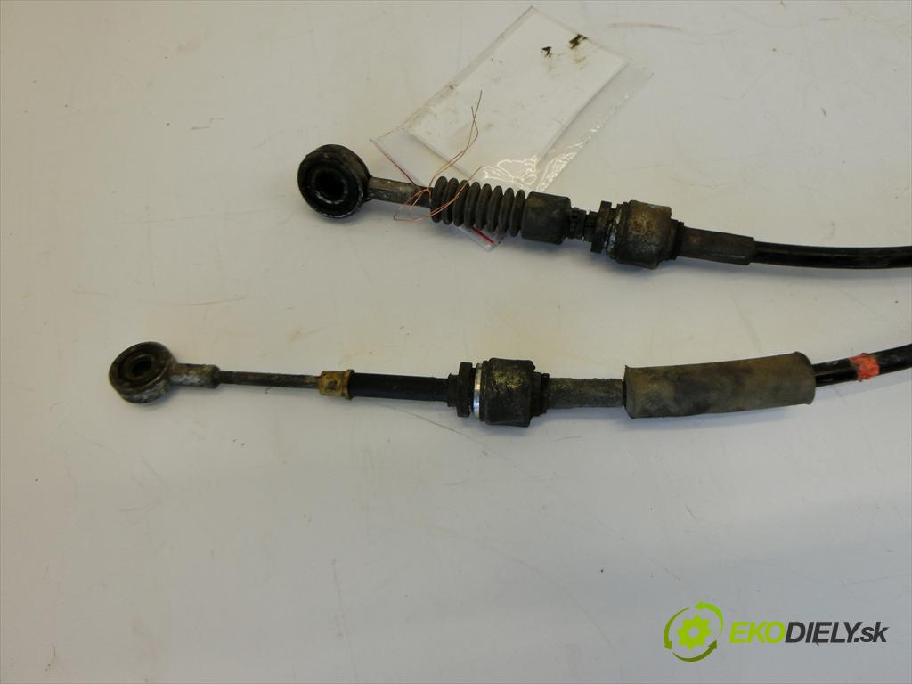 Fiat 500  2008  1.3JTD MULTIJET 16V 75KM 07- 1300 Kulisa - - 55210267 (Rýchlostné páky / kulisy)