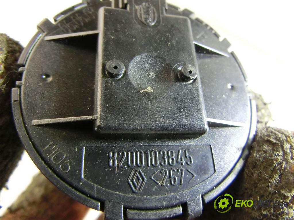 Renault Megane II    HATCHBACK 5D 1.9DCI 120KM 02-08  Snímač dažďa 8200103845 (Snímače dažďa)
