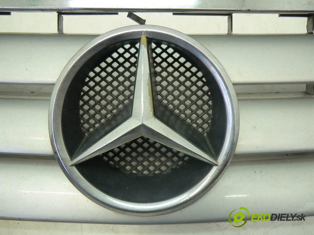 Mercedes-Benz W168  1998  1.7CDI 90KM 97-04 1700 Mriežka maska 1688800083 (Mriežky, masky)