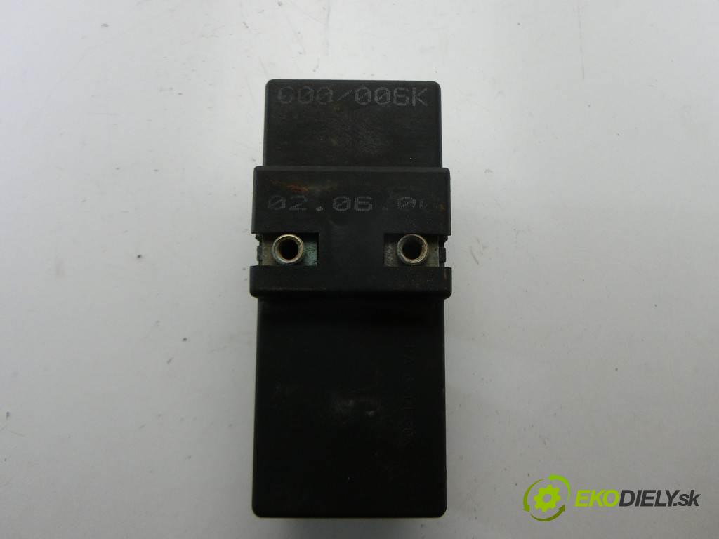 Skoda Octavia I  2000  KOMBI 1.9TDI 90KM 96-10 1900 modul řídící jednotka ventilátoru 1J0919506K (Ostatní)