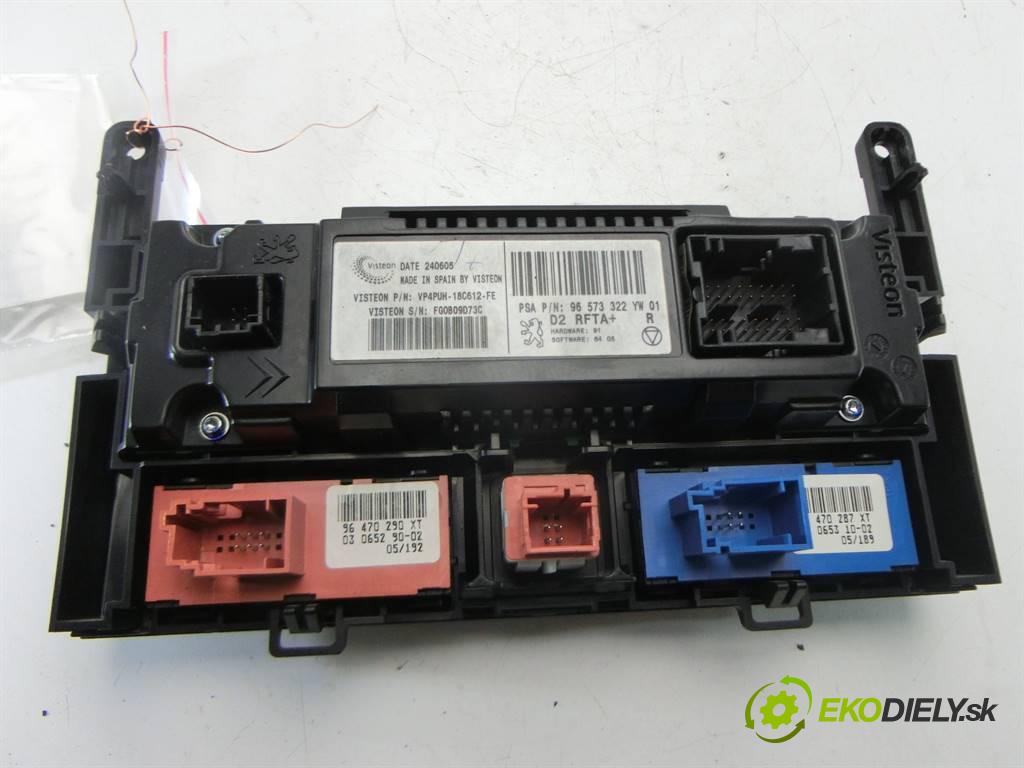 Peugeot 407  2005 136KM SEDAN 4D 2.0HDI 136KM 04-11 2000 Panel ovládania kúrenia 96573322 (Prepínače, spínače, tlačidlá a ovládače kúrenia)