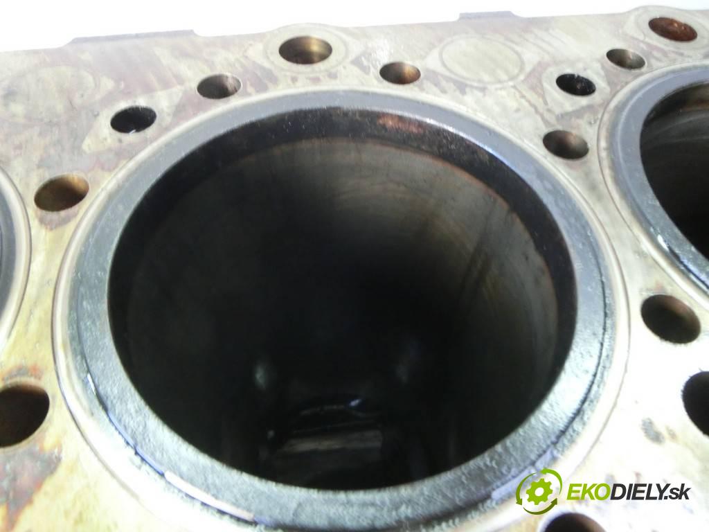 Volvo FH12    D12D460  Blok Motor  (Blok motora)