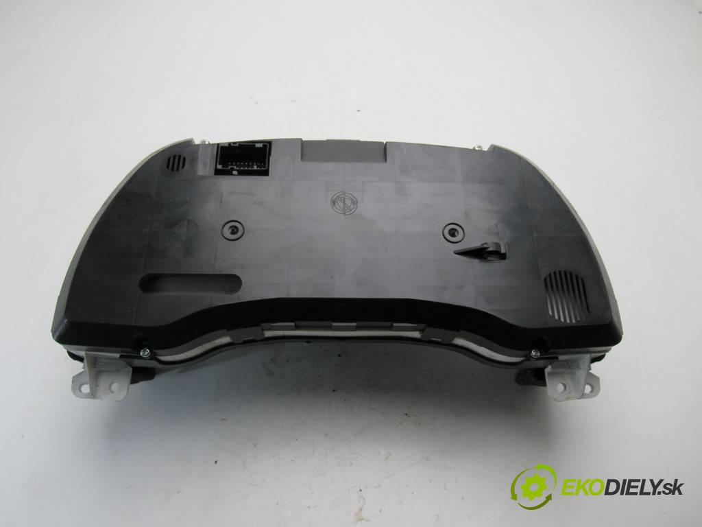 Fiat Punto II FL  2004  HATCHBACK 5D 1.2B 60KM 03-11 1200 prístrojovka 46833366 (Přístrojové desky, displeje)