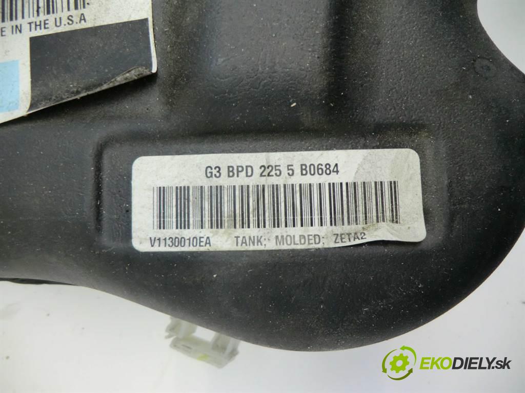 Chevrolet Camaro    SS 6.2B V8 436KM LIFT  nádrž  (Nádrže)